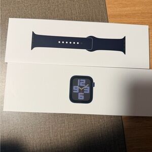 Apple Watch Series SE (Gen 2) - Midnight Black
